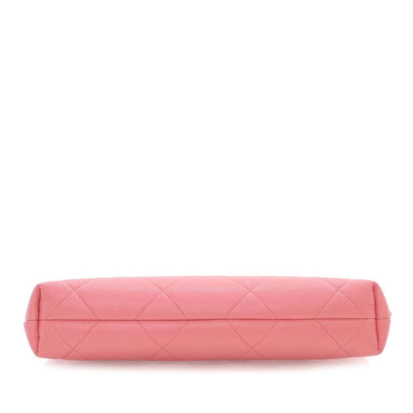 Chanel Quilted Caviar A Real Catch Clutch Pink Leather Good condition - Inside View
