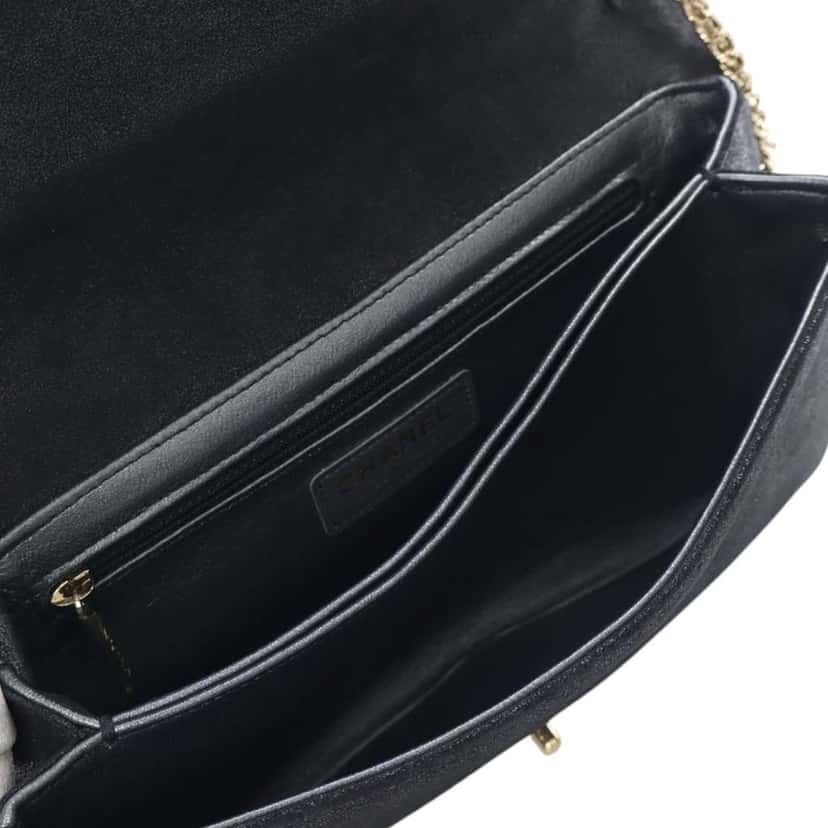 Chanel Chevron Nubuck Micro Chain Embellished Flap Black Leather Good condition - Box View