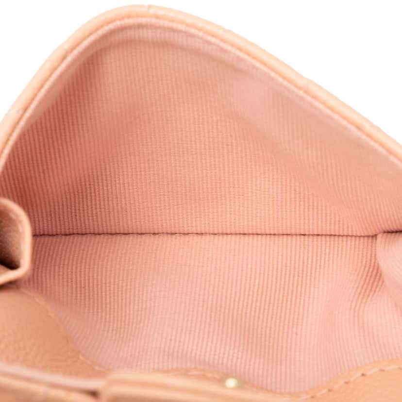 Chanel CC Quilted Caviar Compact Flap Wallet Pink Leather Good condition - Box View