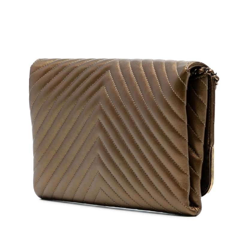 Chanel Calfskin Chevron Rock The Corner Flap Brown Leather Good condition - Back View