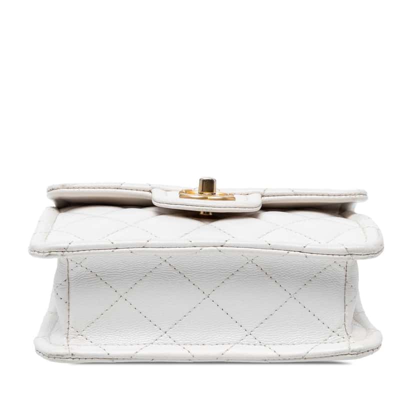 Chanel Mini Quilted Caviar Sweet Classic Flap White Leather Very good condition - Inside View