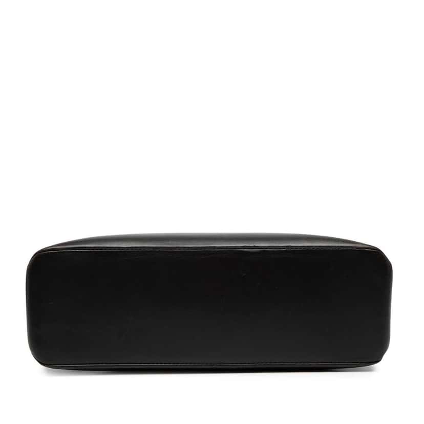 Chanel Small Calfskin Logo Shoulder Bag Black Leather Good condition - Inside View