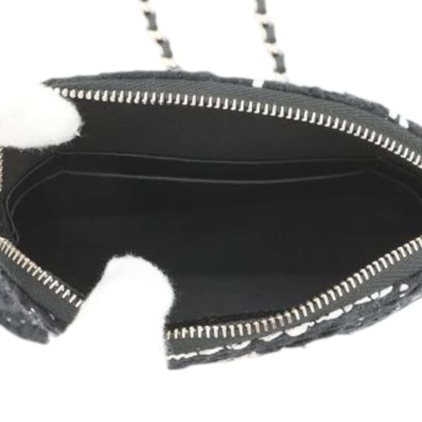 Chanel Mini CC Stitched Tweed VIP Crossbody Black Tweed Good condition - Model View