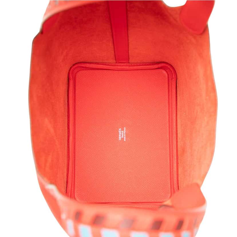 Hermès Epsom Tressage Picotin Lock 18 Red Leather Good condition - Model View