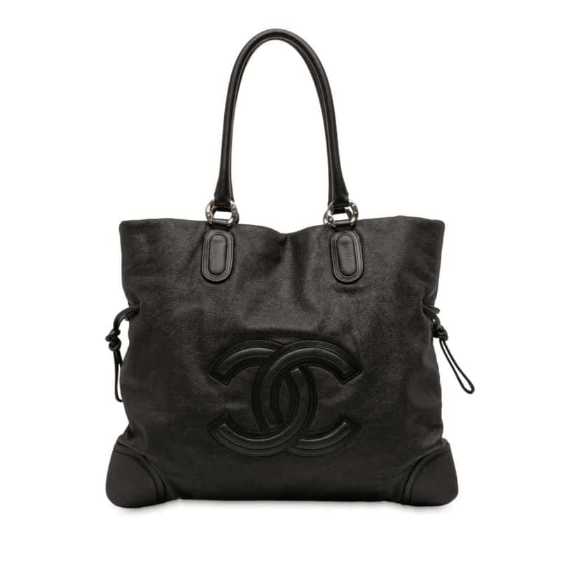 Chanel Washed Calfskin CC Cup Drawstring Tote Black Leather Good condition - Front View