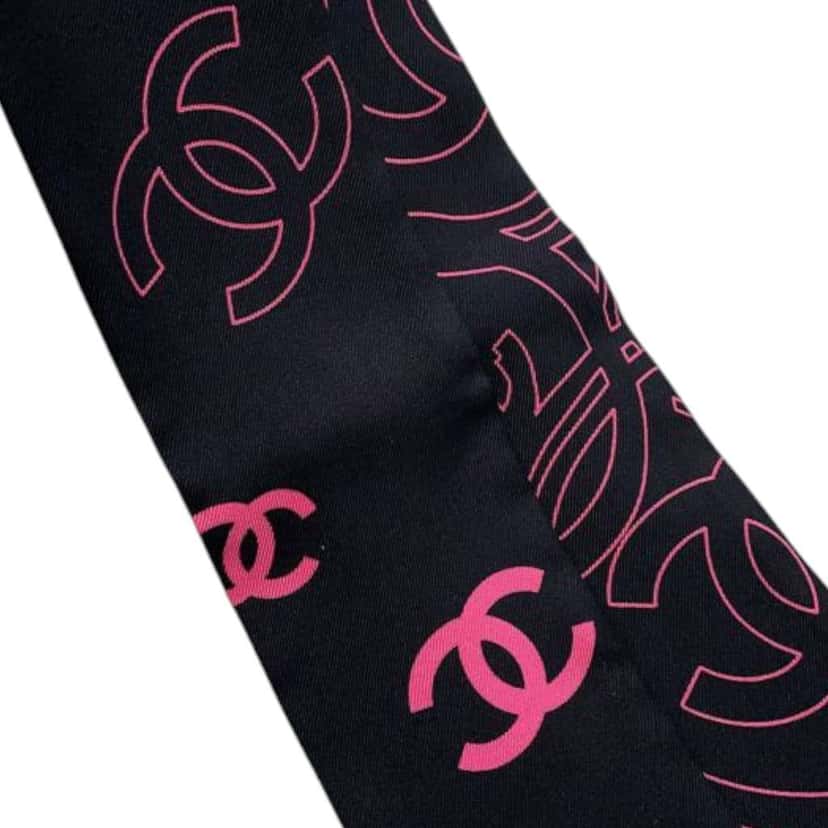Chanel CC Silk Bandeau Scarf Black Silk Very good condition - Box View