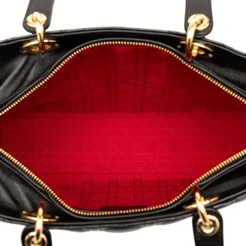 Dior Large Lambskin Cannage Lady Dior Black Leather Good condition - Model View