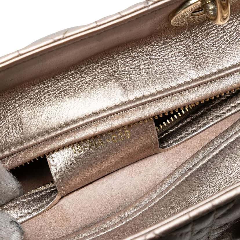 Dior Medium Metallic Lambskin Cannage Lady Dior Gold Leather Very good condition - Box View