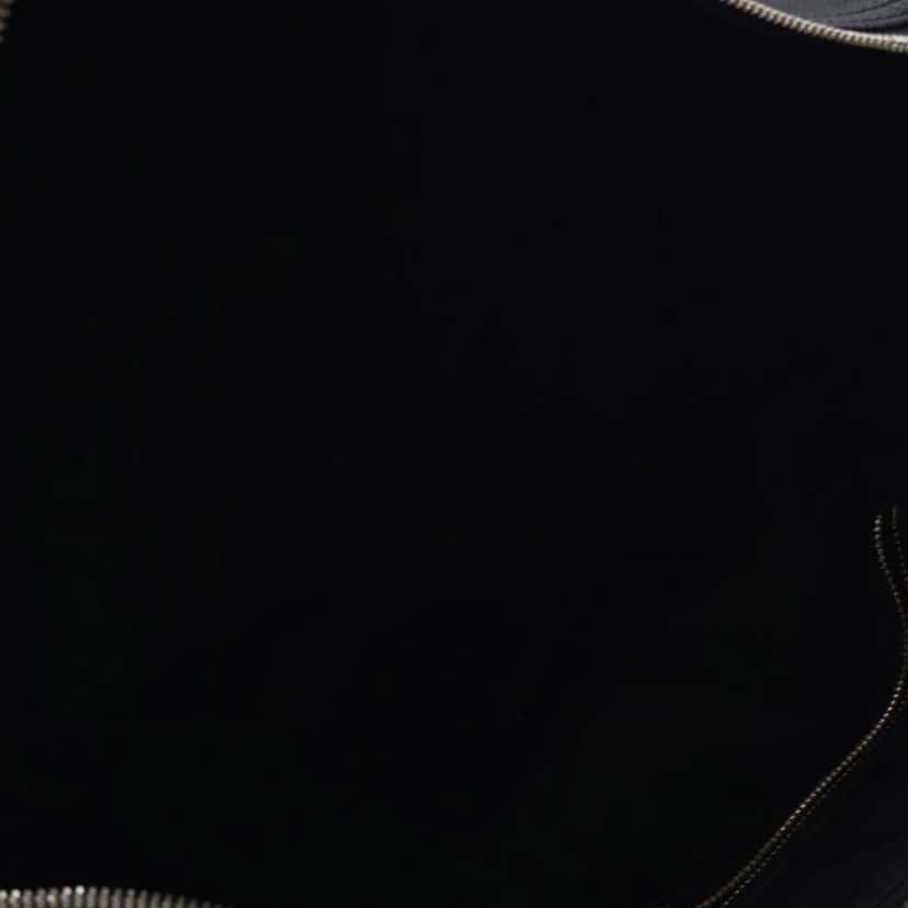 Louis Vuitton Taigarama Keepall Bandouliere 50 Black Leather Good condition - Model View
