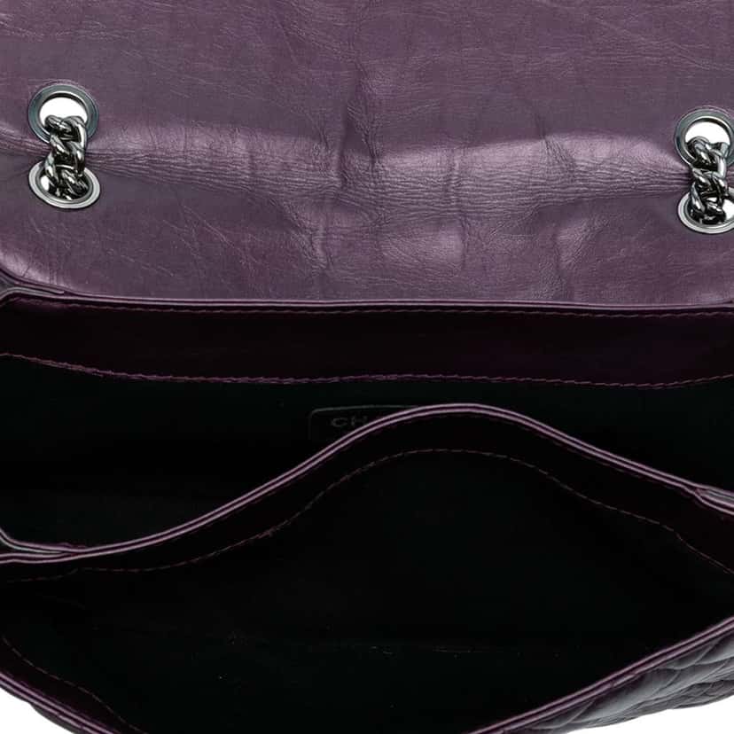 Chanel Small Bicolor Quilted Aged Calfskin Lady Pearly Flap Purple Leather Good condition - Model View