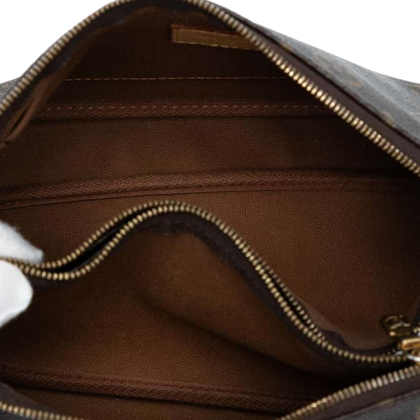 Louis Vuitton Monogram Multi Pochette Accessoires Brown Good condition - Model View