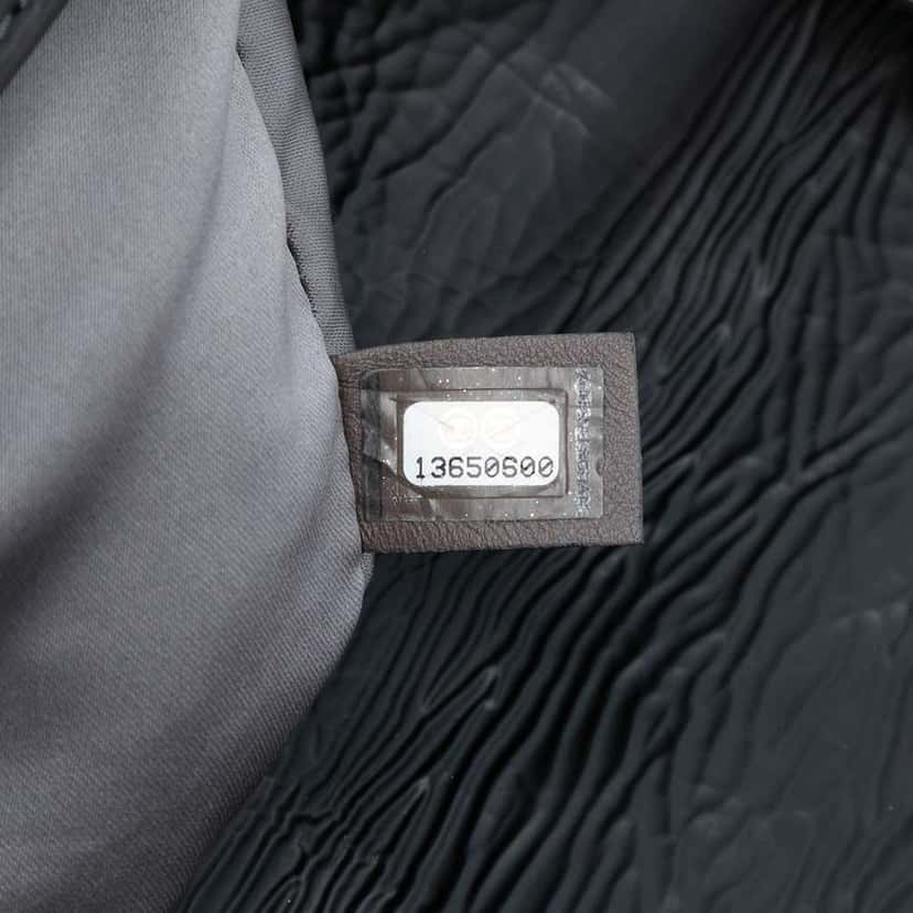 Chanel XL CC Glazed Quilted Calfskin Single Flap Black Leather Good condition - Box View