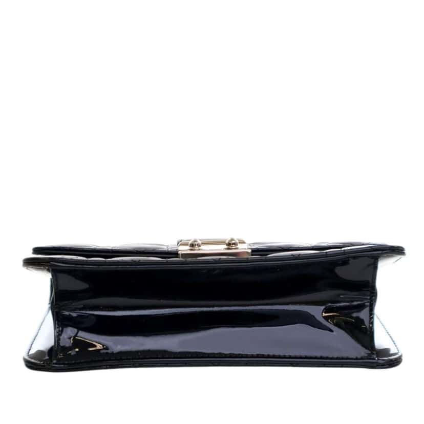 Dior Patent Cannage Miss Dior Promenade Crossbody Black Leather Good condition - Model View