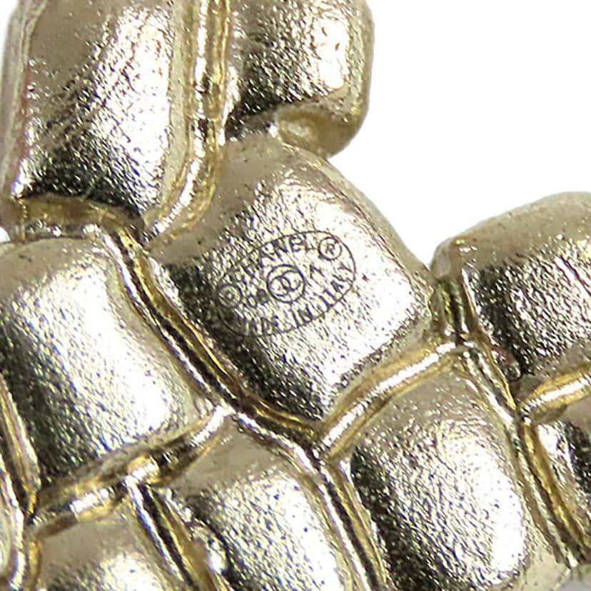Chanel Gold Plated Enamel CC Brooch Gold Metal Good condition - Inside View