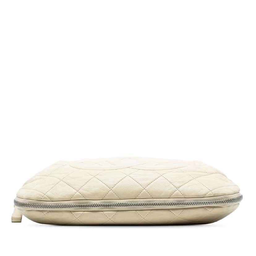 Chanel CC Quilted Caviar Expandable Tote White Leather Very good condition - Inside View