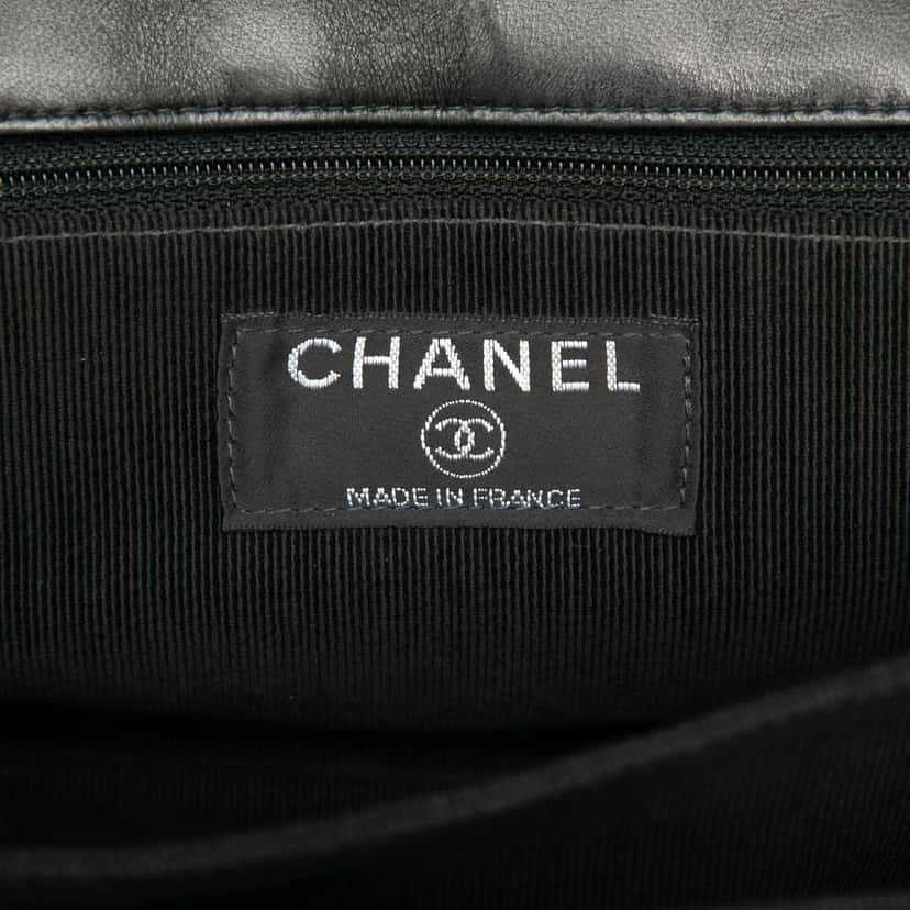 Chanel Chocolate Bar Lambskin Reissue Multipocket Flap Black Leather Good condition - Box View