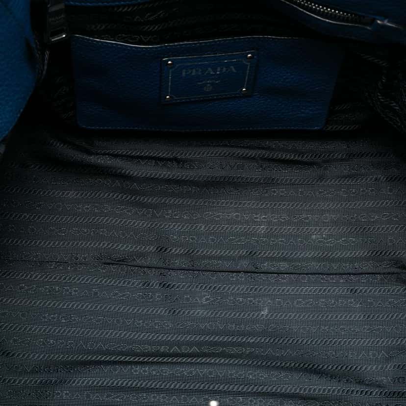 Prada Vitello Daino Front Pocket Open Convertible Tote Blue Leather Good condition - Model View