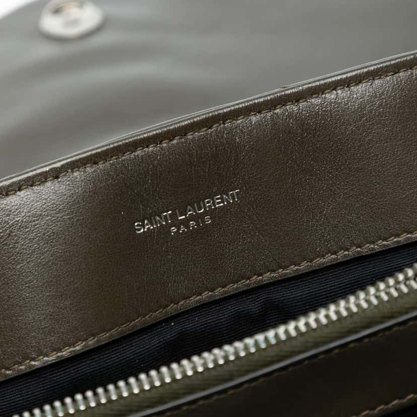 Saint Laurent Medium Matelasse Leather Monogram LouLou Chain Bag Green Leather Good condition - Box View