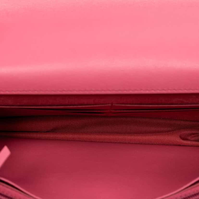 Chanel Quilted Lambskin 19 Wallet on Chain Pink Leather Good condition - Model View