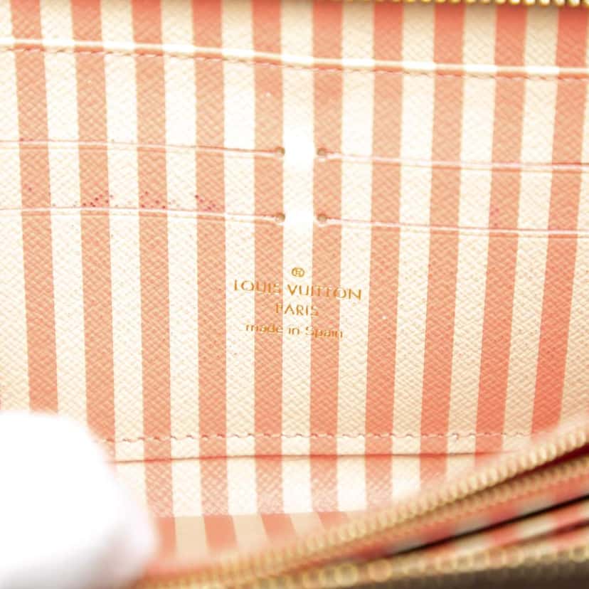 Louis Vuitton Damier Ebene Inventuer Trunks and Locks Zippy Wallet Brown Good condition - Box View