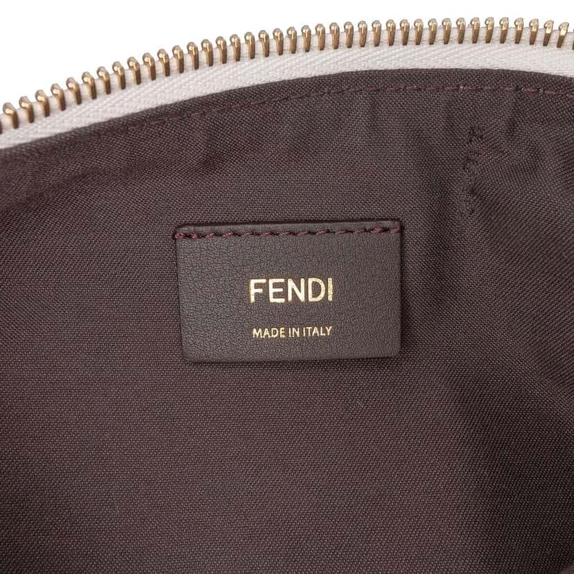 Fendi Medium Leather Fendigraphy Hobo White Leather Good condition - Box View