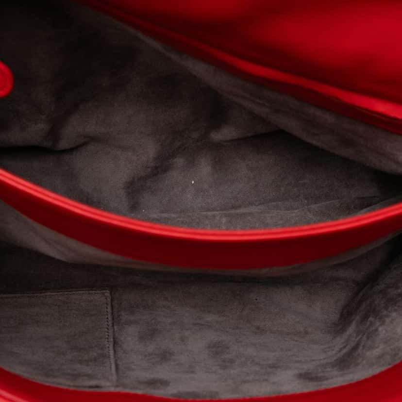 Bottega Veneta Medium Nappa Intrecciato Olimpia Shoulder Bag Red Leather Good condition - Model View