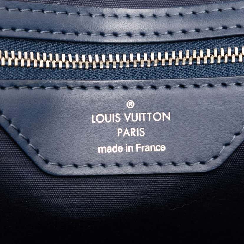 Louis Vuitton Epi Brea MM Blue Leather Good condition - Box View