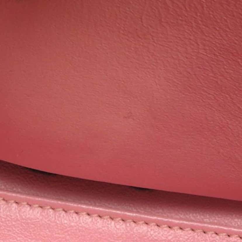 Chanel Small Tweed CC Filigree Vanity Case Pink Tweed Good condition - Box View
