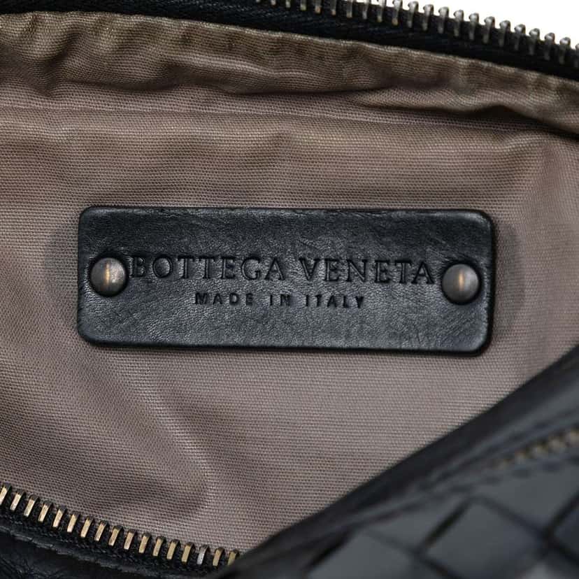 Bottega Veneta Nappa Intrecciato Belt Bag Black Leather Good condition - Box View