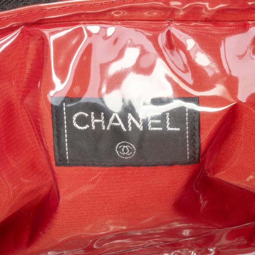 Chanel Old Travel Line Nylon Handbag Black Good condition - Box View