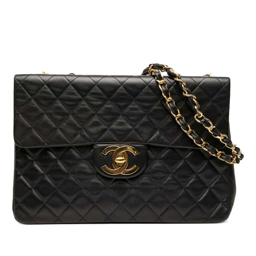 Chanel Maxi XL Classic Lambskin Single Flap Black Leather Good condition - Front View