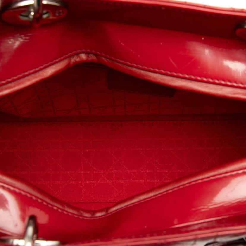 Dior Large Patent Cannage Lady Dior Red Leather Good condition - Model View