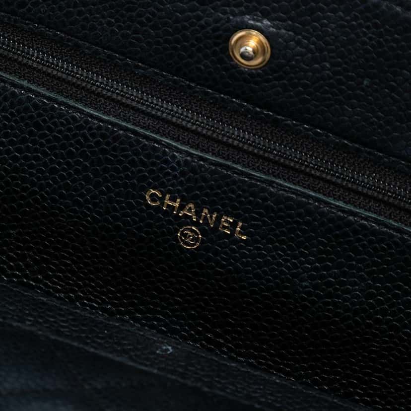 Chanel CC Quilted Caviar Wallet on Chain Black Leather Good condition - Box View