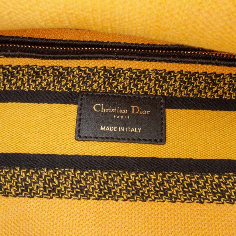 Dior Medium Canvas Embroidered Flower Pop Lady D Lite Yellow Canvas Good condition - Box View