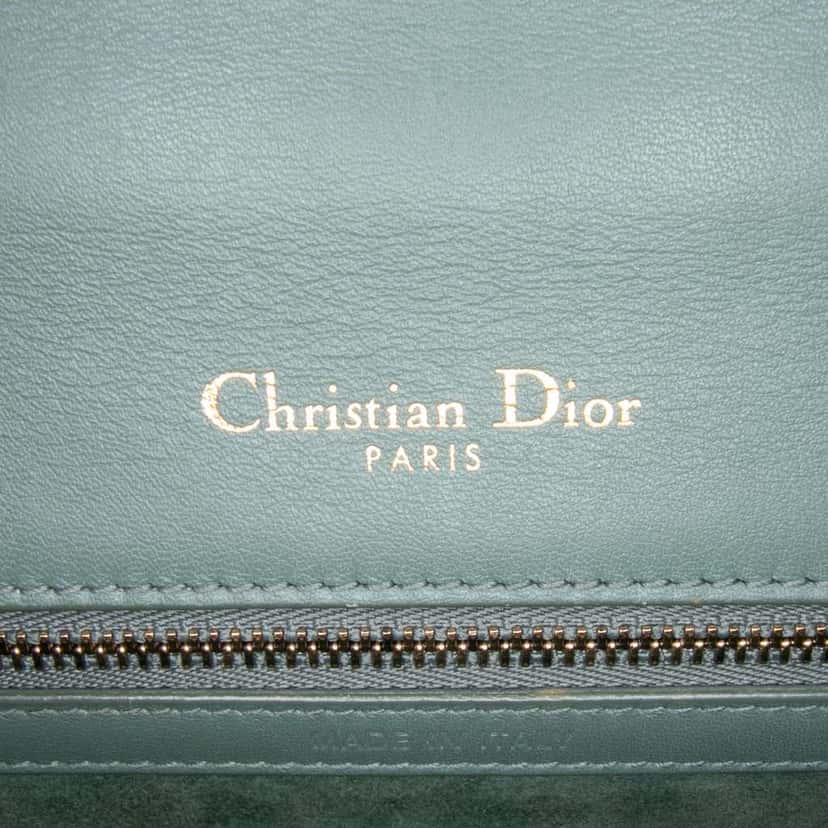 Dior Medium Studded Lambskin Diorama Flap Green Leather Good condition - Box View