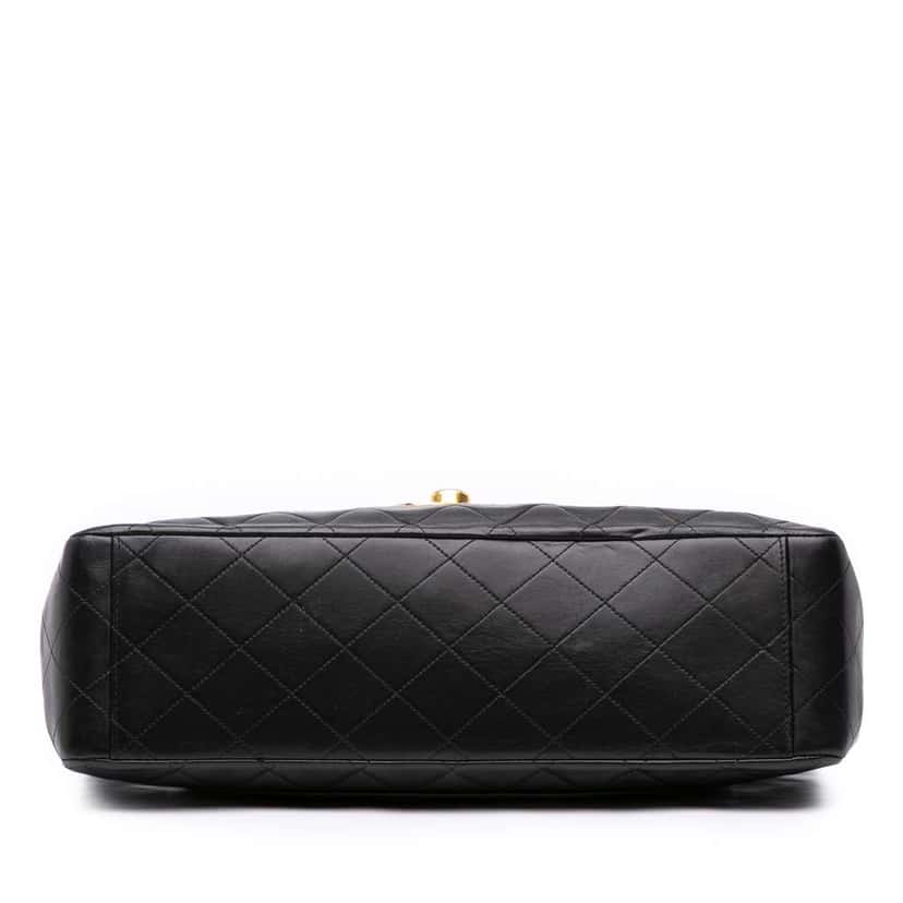 Chanel Maxi XL Classic Lambskin Single Flap Black Leather Good condition - Inside View