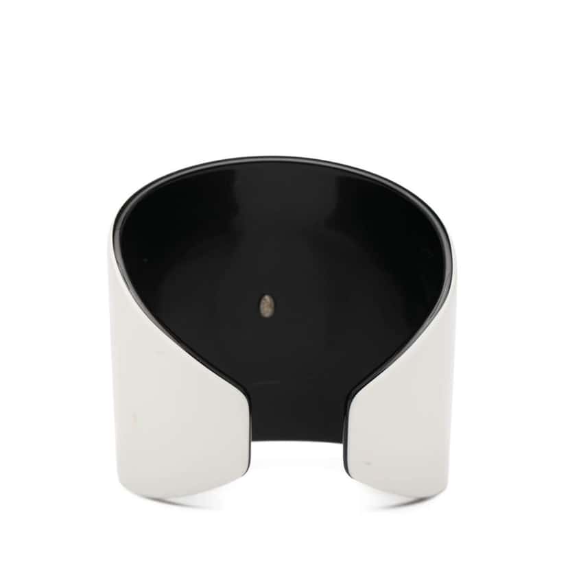 Chanel Resin CC Logo Cuff Bracelet White Good condition - Inside View