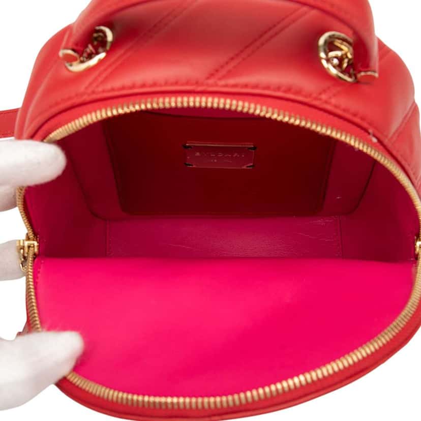 Bvlgari Leather Serpenti Cabochon Backpack Red Leather Very good condition - Model View