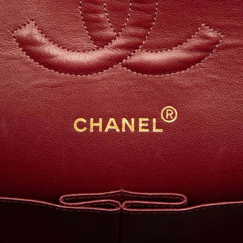 Chanel Medium Classic Lambskin Double Flap Black Leather Good condition - Box View