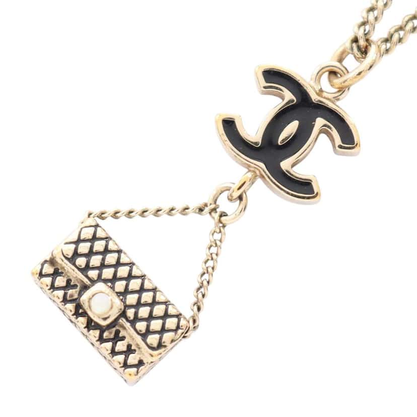 Chanel CC Gold Plated Enamel Flap Bag Pendant Necklace Gold Metal Good condition - Front View