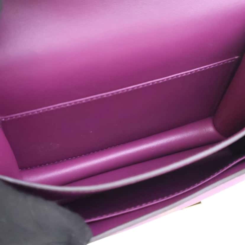 Hermès Mini Evercolor Constance 18 Purple Leather Good condition - Box View