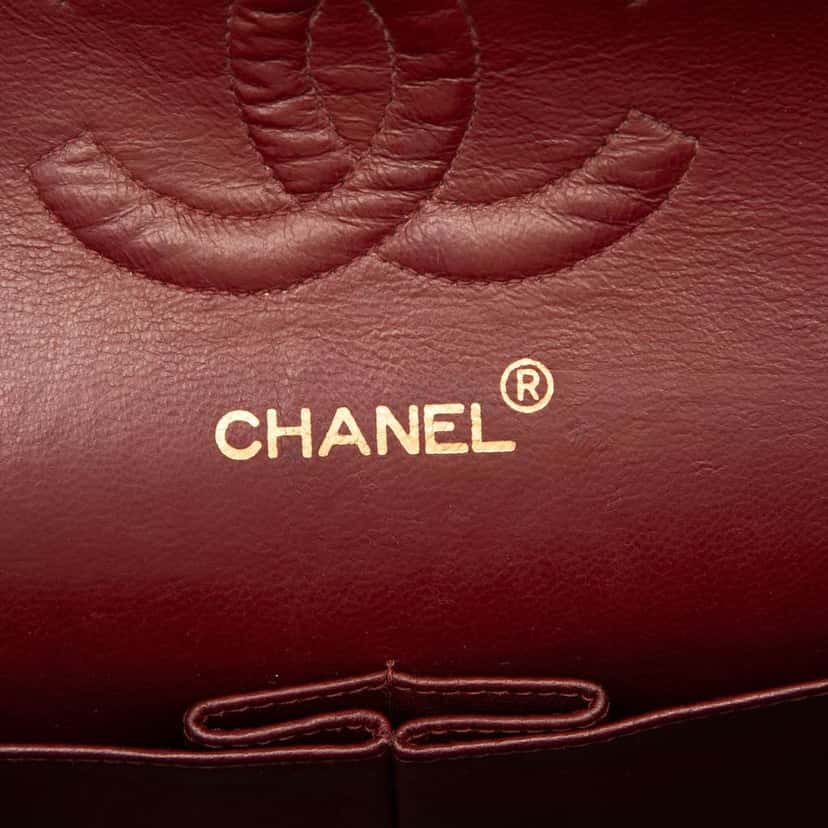 Chanel Medium Classic Lambskin Double Flap Black Leather Good condition - Box View
