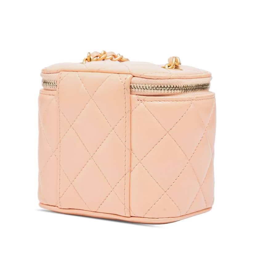 Chanel Mini Quilted Lambskin Pearl Crush Vanity Case With Chain Pink Leather Good condition - Back View