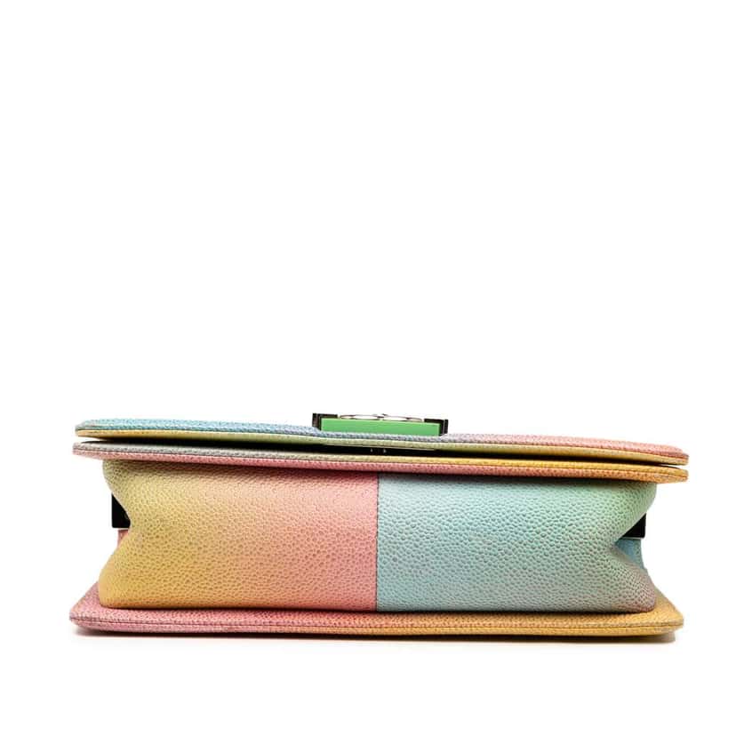 Chanel Old Medium Quilted Caviar Rainbow Boy Flap Pink Leather Good condition - Inside View