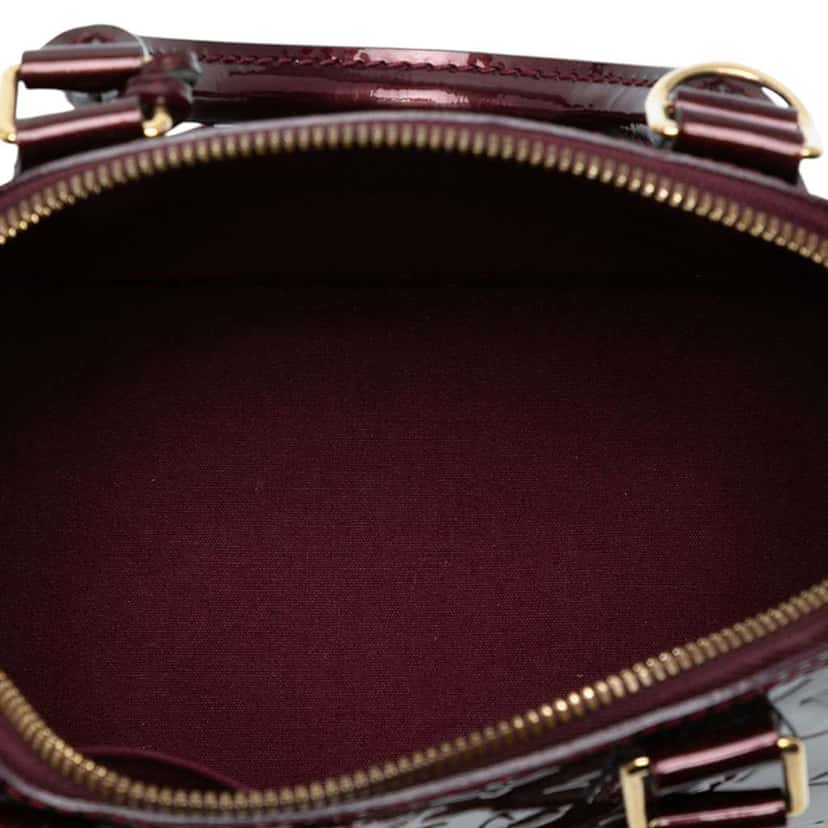 Louis Vuitton Monogram Vernis Alma BB Red Leather Good condition - Model View