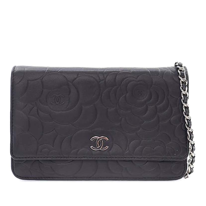 Chanel CC Embossed Lambskin Camellia Wallet On Chain Black Leather Good condition - Front View
