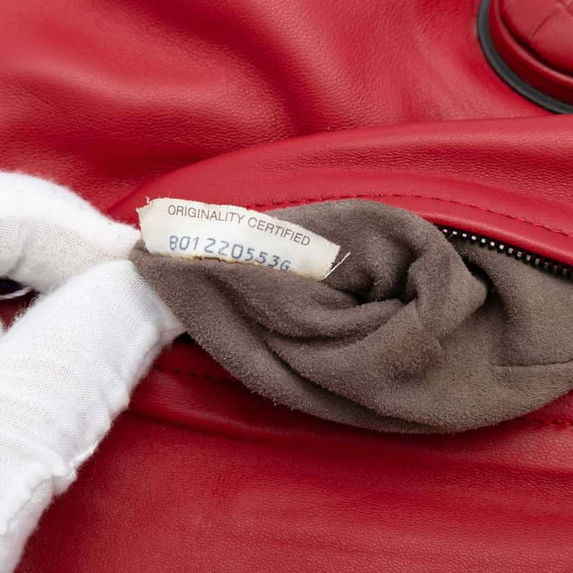 Bottega Veneta Nappa Intrecciato Turn Lock Clutch Red Leather Good condition - Box View