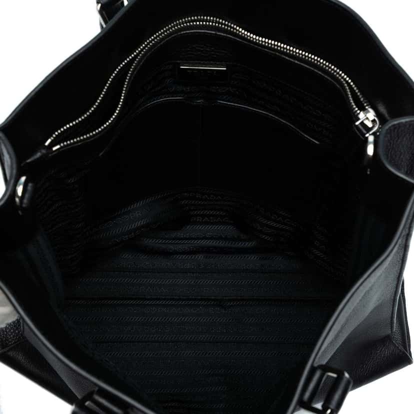 Prada Vitello Phenix Open Convertible Tote Black Leather Good condition - Model View