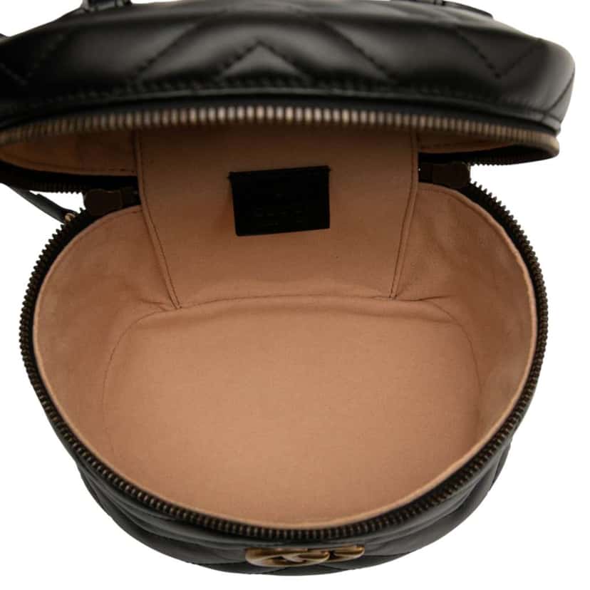 Gucci Mini GG Marmont Matelasse Leather Round Backpack Black Leather Good condition - Model View