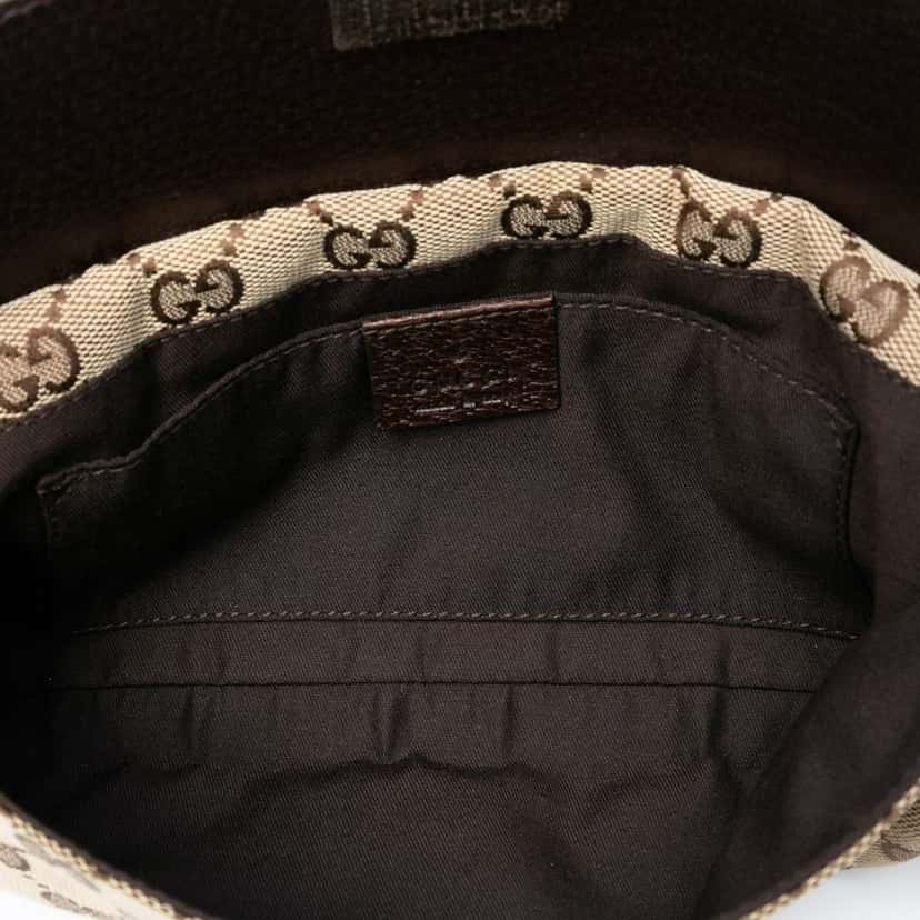 Gucci GG Canvas Web Crossbody Brown Canvas Good condition - Model View
